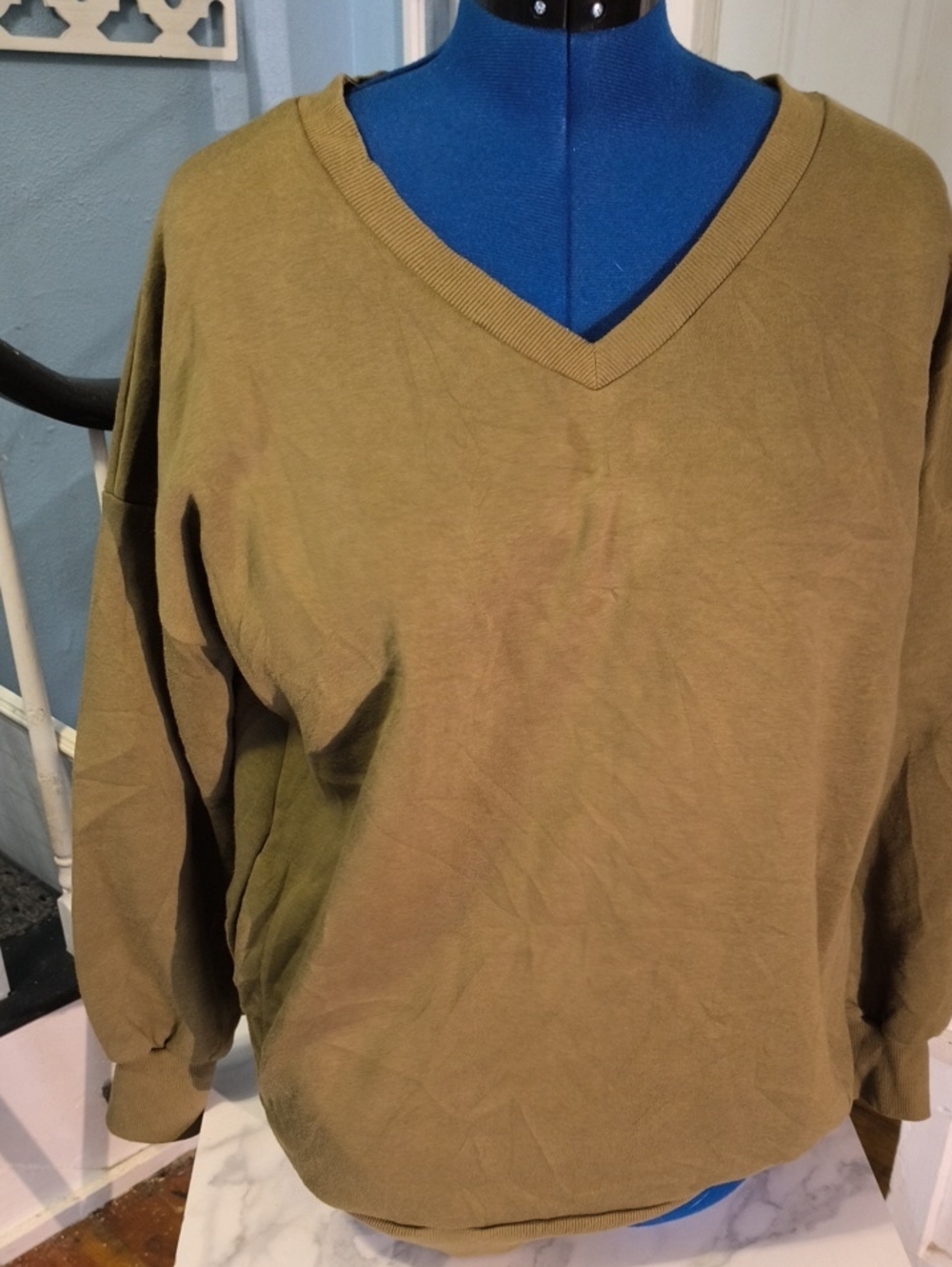 Zenana Outfitters Olive Green V-Neck Sweatshirt With Pockets
